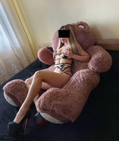 Компаньонка Варна - Lucy Luxury Escort - Френска с презерватив, Френска без презерватив, Дълбоко гърло - снимка 5