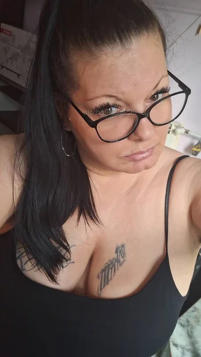 Компаньонка София - Васи.. свирчица без с - Анилингус, Масаж, Орален секс - снимка 2