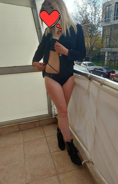 Компаньонка Ямбол - Наскоро разведена дама търси - Масаж, Класически секс, Орален секс - снимка 4