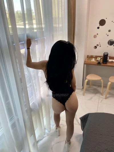 Компаньонка Варна - ☘️whatsApp me in whatsApp🍀