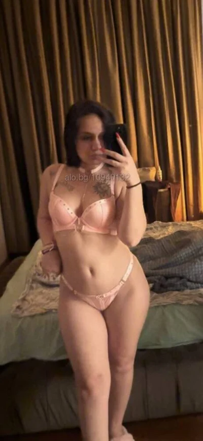 Компаньонка Варна - Aria escort😈💋 - Пенис колан, Стриптийз, Строга господарка - снимка 5