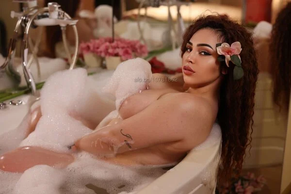 Компаньонка София - Tiana High Class Escort💎 - Стриптийз, Строга господарка, Влизане в роля - снимка 3