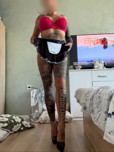 Компаньонка Пловдив - Строга Господарка BDSM - Френска с презерватив, Френска без презерватив, Играчки - снимка 2