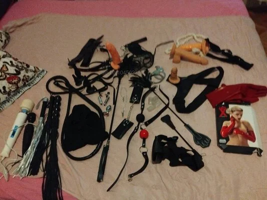 Компаньонка София - Тъмната страна на удоволствието-Николет - Играчки, Пенис колан, Строга господарка - снимка 4