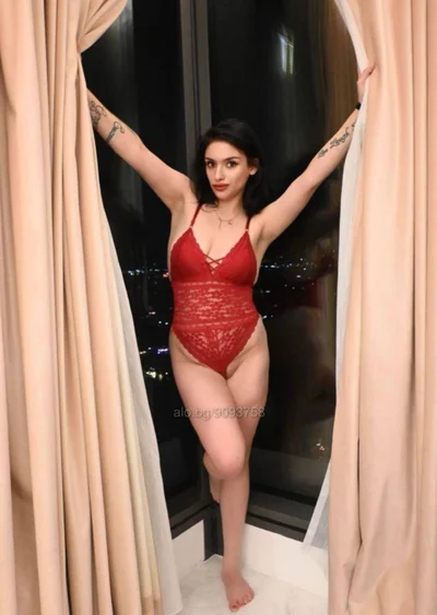 Компаньонка София - Свирка в кола 25с - GFE, Френска с презерватив, Френска без презерватив - снимка 34