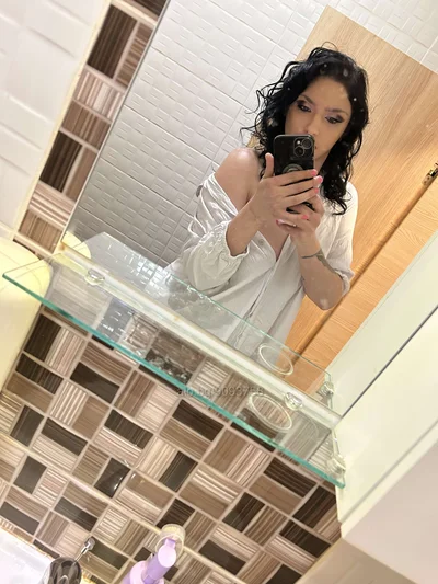 Компаньонка София - Свирка в кола 25с - GFE, Френска с презерватив, Френска без презерватив - снимка 18