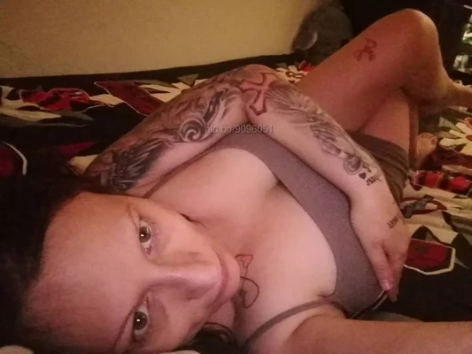 Компаньонка Варна - Запознанства ескорт - Робиня, Влизане в роля, Масаж - снимка 10