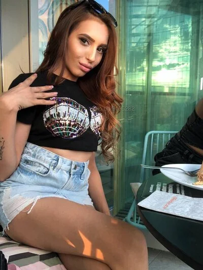 Компаньонка София - New new