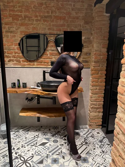 Компаньонка Варна - Alexandra 🔝GFE - Строга господарка, Масаж, Класически секс - снимка 5