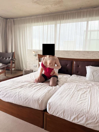 Компаньонка София - ✅Adelina New GFE 230 - Играчки, Пенис колан, Стриптийз - снимка 9
