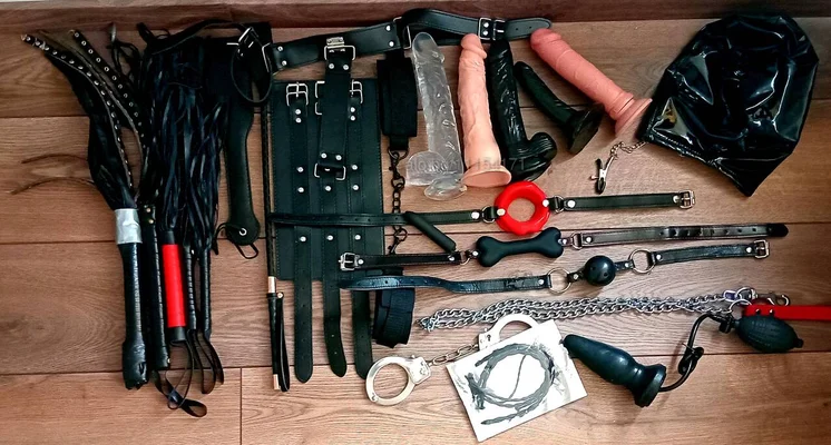Компаньонка Варна - 12.06 - 15.06 ✶ - Влизане в роля, BDSM, Играчки - снимка 4