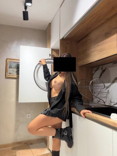 Компаньонка София - 🥚 30мин🥚 120€