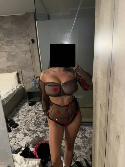 Компаньонка Варна - ⚜️VIP escort с класа - Френска без презерватив, Играчки, Класически секс - снимка 5