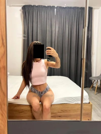 Компаньонка София - Vanessa Top - Класически секс, Френска с презерватив - снимка 1