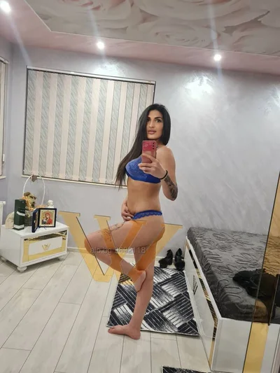 Компаньонка Бургас - Здравейте, от мен - - Влизане в роля, Масаж, Класически секс - снимка 5