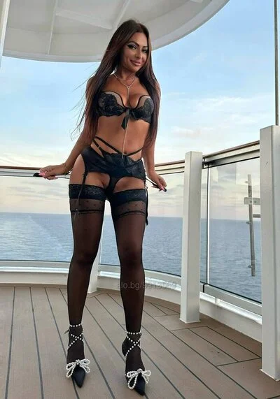 Компаньонка София - Наталья Украина - Френска с презерватив, Френска без презерватив, Стриптийз - снимка 8