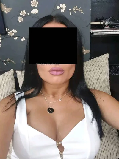 Компаньонка Варна - Секси брюнетка - Класически секс, Орален секс, Френска с презерватив - снимка 4