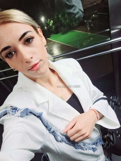 Компаньонка Пловдив - 🤎TOP Class Brunette🤎 Разполагам с терен