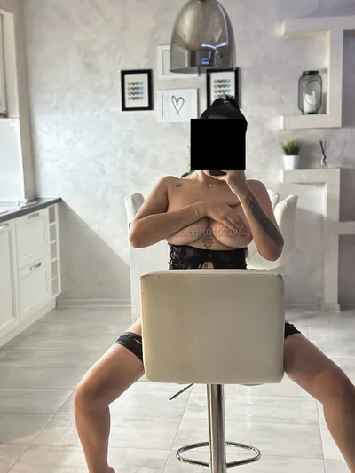 Компаньонка Пловдив - 🌹 MELA - NI - BDSM, Френска с презерватив, Масаж - снимка 4