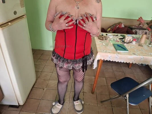 Компаньонка София - Истинска дама, предлагаща изискана - Класически секс, Орален секс, Френска с презерватив - снимка 1