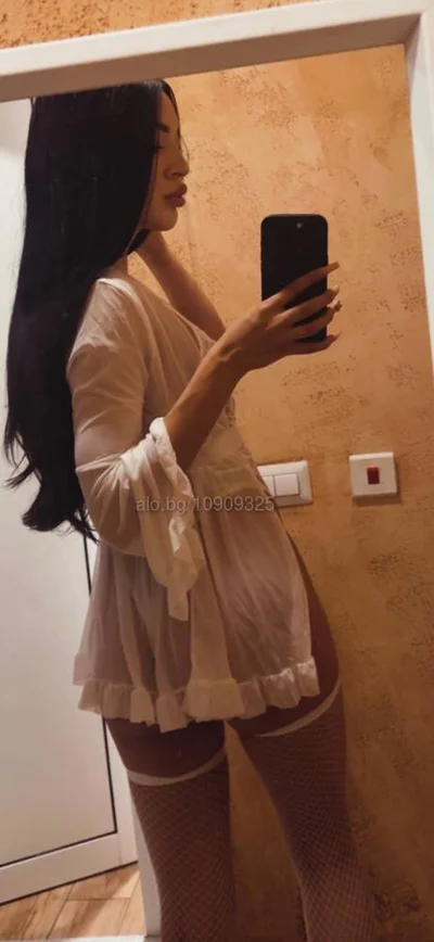 Компаньонка София - Последен ден 💋GFE 400💋 - Френска с презерватив, Дълбоко гърло, Класически секс - снимка 3