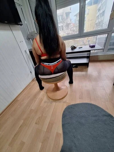 Компаньонка Монтана - Не изпускайте последен ден - Орален секс, GFE, Френска с презерватив - снимка 9