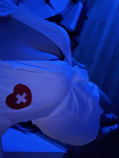 Компаньонка София - Аз съм твоята Господарка!