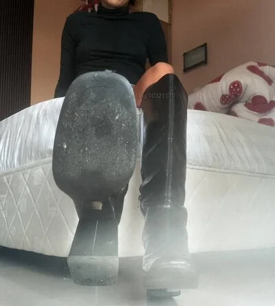 Компаньонка Несебър - Платена доминация, снимки и - BDSM, GFE, Дълбоко гърло - снимка 2