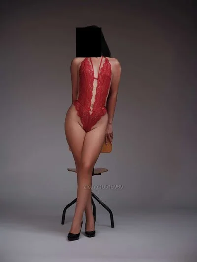 Компаньонка София - VIP Escort Nicole 😈🔥 - Френска с презерватив, Френска без презерватив, Дълбоко гърло - снимка 2