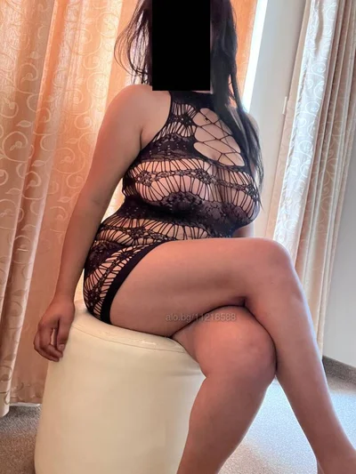 Компаньонка София - New beby for You😍диди възбудена и мокра 🔞🫦📞