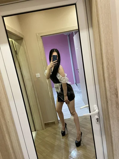 Компаньонка София - Top eskort Geri