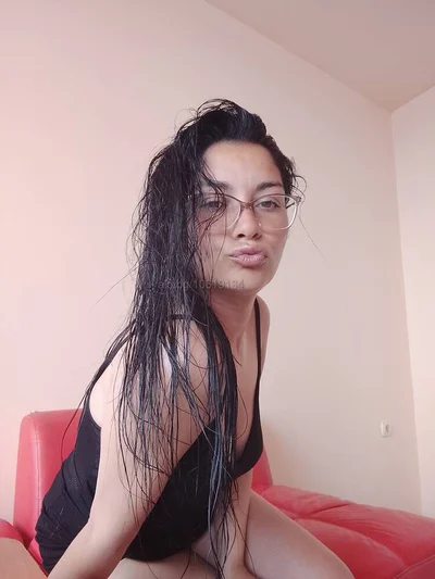 Компаньонка Варна - Сузанита Не съм в - BDSM, GFE, Френска с презерватив - снимка 2