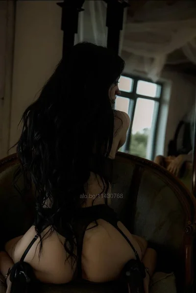 Компаньонка Бургас - Tina Whatsap me only - GFE, Френска с презерватив, Френска без презерватив - снимка 2