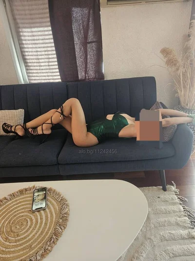 Компаньонка София - Нова Града - Класически секс, BDSM, Френска с презерватив - снимка 4
