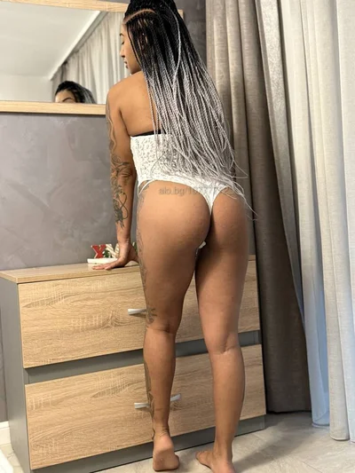 Компаньонка Велико Търново - Нова във града shokokadovo iskoshenie top escort top girl