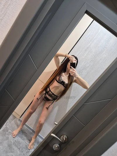 Компаньонка София - Classy girl - Френска с презерватив, Дълбоко гърло, Стриптийз - снимка 4