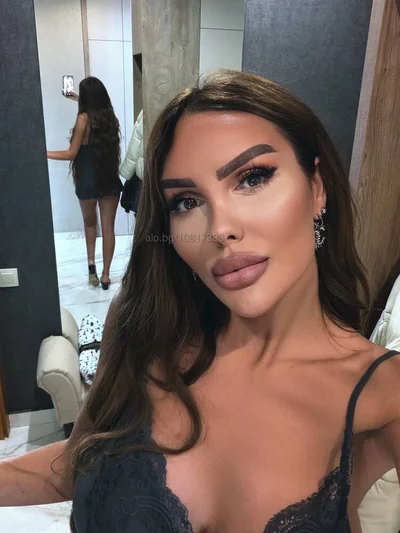 Компаньонка София - Топ Ескорт жения