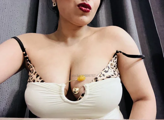 Компаньонка София - Christyan Dior