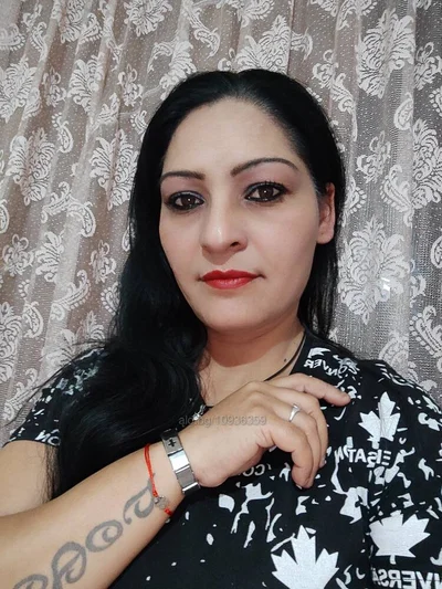 Компаньонка Хасково - Истинска и чаровна