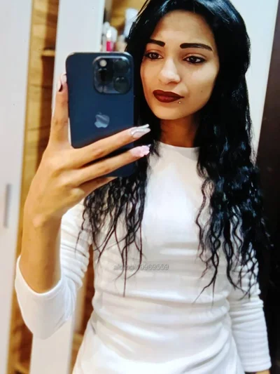 Компаньонка София - За малко в града