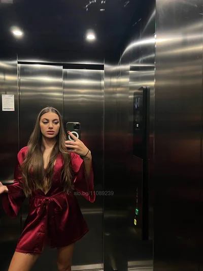 Компаньонка Варна - Elena in Varna - BDSM, GFE, Френска с презерватив - снимка 8