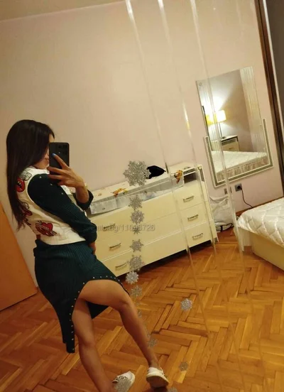 Компаньонка София - 🔞I offer a video - Пенис колан, Стриптийз, Строга господарка - снимка 4