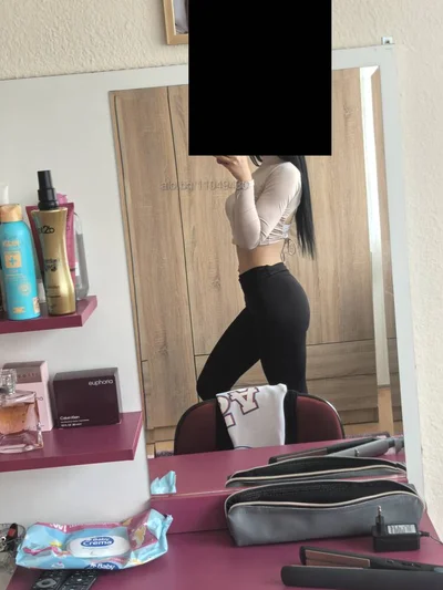 Компаньонка София - Търся си приятна компания