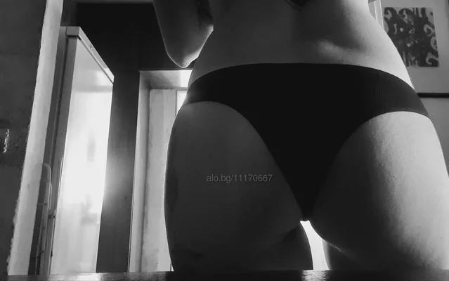 Компаньонка Пловдив - Nina Elit Escort - Стриптийз, Строга господарка, Робиня - снимка 3