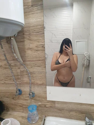 Компаньонка София - Sissy Brunette - Френска с презерватив, Френска без презерватив, Дълбоко гърло - снимка 2