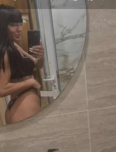 Компаньонка Созопол - Larisa sweet brunette🔞 - Орален секс, GFE, Френска с презерватив - снимка 2