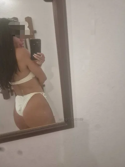 Компаньонка Созопол - Vivian hot brunette - Класически секс, Анален секс, Групов секс - снимка 1