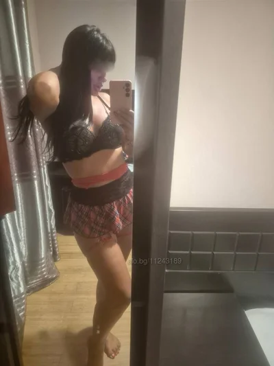 Компаньонка София - Vivian sweet brunette 👑🍬🍭 - Класически секс, Анален секс, Групов секс - снимка 4
