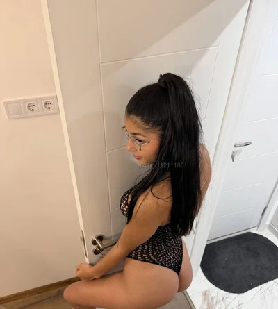 Компаньонка София - Mariana Carillo- Venezuelan sex - Пенис колан, Стриптийз, Масаж - снимка 8
