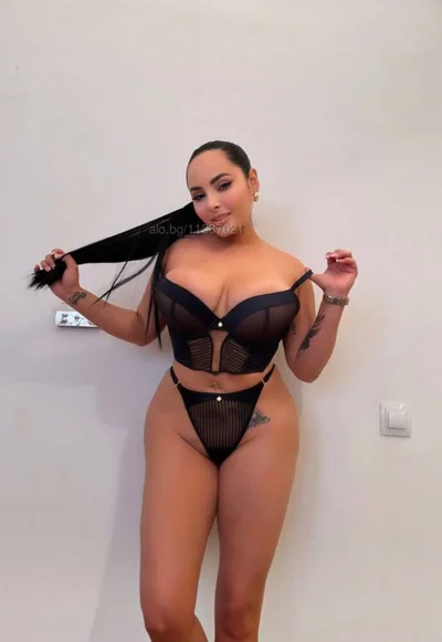 Компаньонка София - Manuela hot pleasure - Френска без презерватив, Дълбоко гърло, Кунилингус - снимка 3